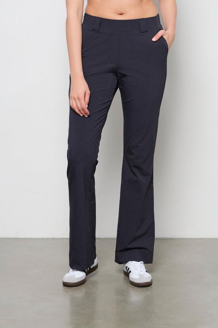 &Co Woman Broek Antraciet dames (PENELOPE FLARE TRAVEL PANTS - PA326.CA.ANTRACITE) - GL Sport (Sluis)