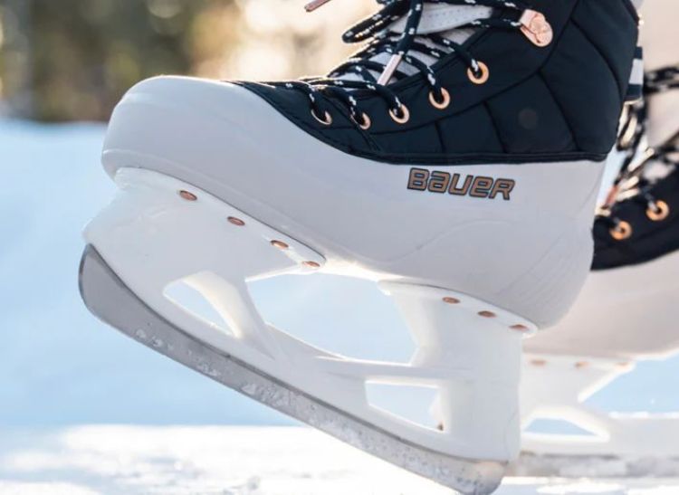 Bauer IJshockeyschaatsen Zwart/Wit dames (RADIANT HEATED REC ICE SKATE - IJSHOCKEY - RADIANT.WHITE/BLACK) - GL Sport (Sluis)
