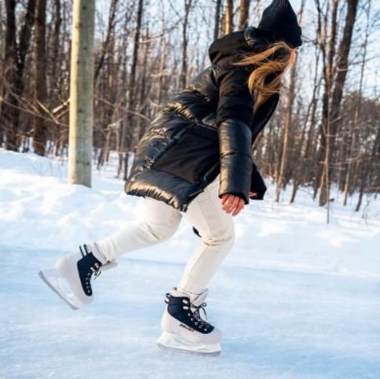 Bauer IJshockeyschaatsen Zwart/Wit dames (RADIANT HEATED REC ICE SKATE - IJSHOCKEY - RADIANT.WHITE/BLACK) - GL Sport (Sluis)