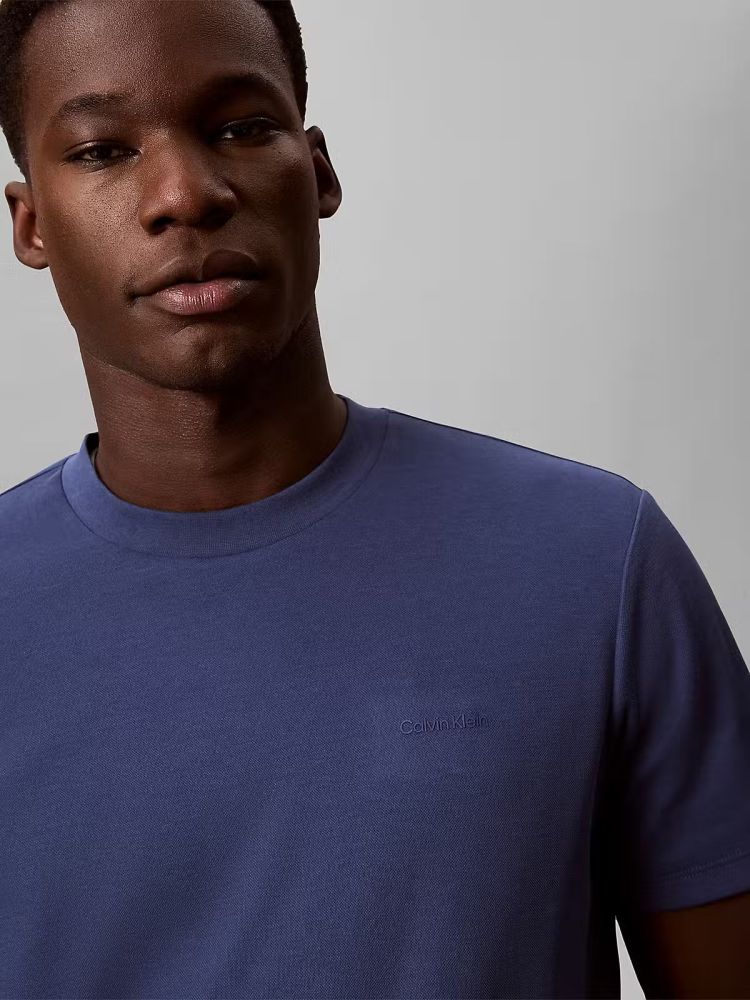 Calvin Klein T-shirt Blauw heren (SS TECH INTERLOCK CREWNECK TEE - LV04LF209G.DARKDENIM) - GL Sport (Sluis)