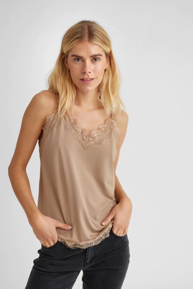 Freequent Top Taupe dames (BICCO TOP - DESERT TAUPE - FQBICCO-ST.TAUPE) - GL Sport (Sluis)