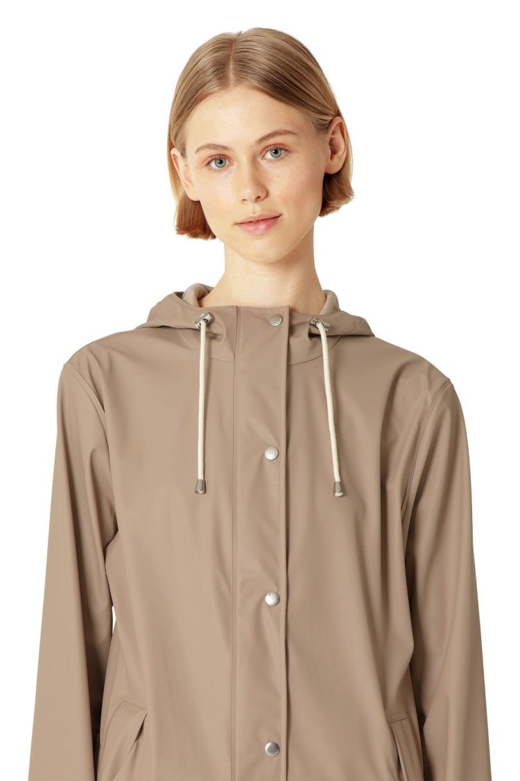 Ilse Jacobsen Jas Beige dames (RAINCOAT - RAIN228FR.ATMOSPHERE) - GL Sport (Sluis)