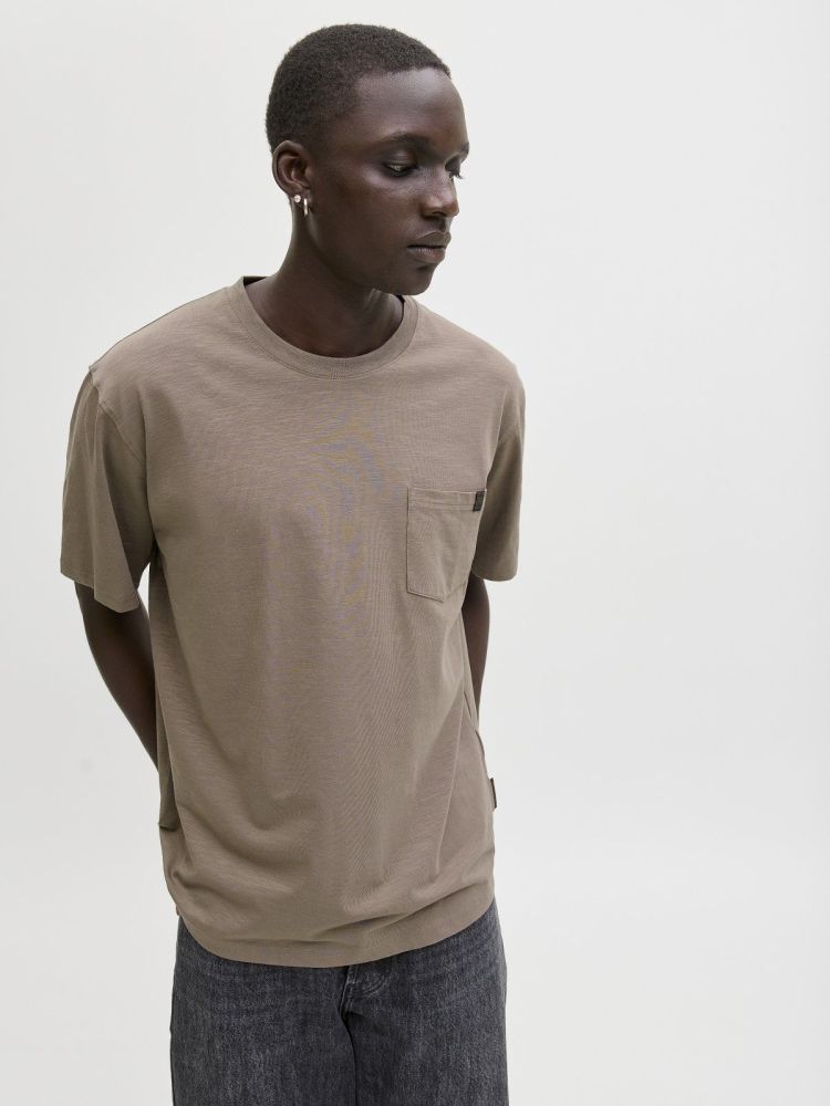 Jack & Jones T-shirt Bruin heren (DOVER SLUB TEE SS - 12288897.FALCON) - GL Sport (Sluis)