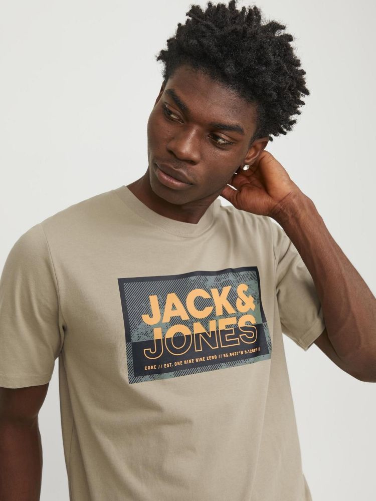 Jack & Jones T-shirt Beige heren (LOGAN TEE SS CREW NECK - 12253442.CROCKERY) - GL Sport (Sluis)