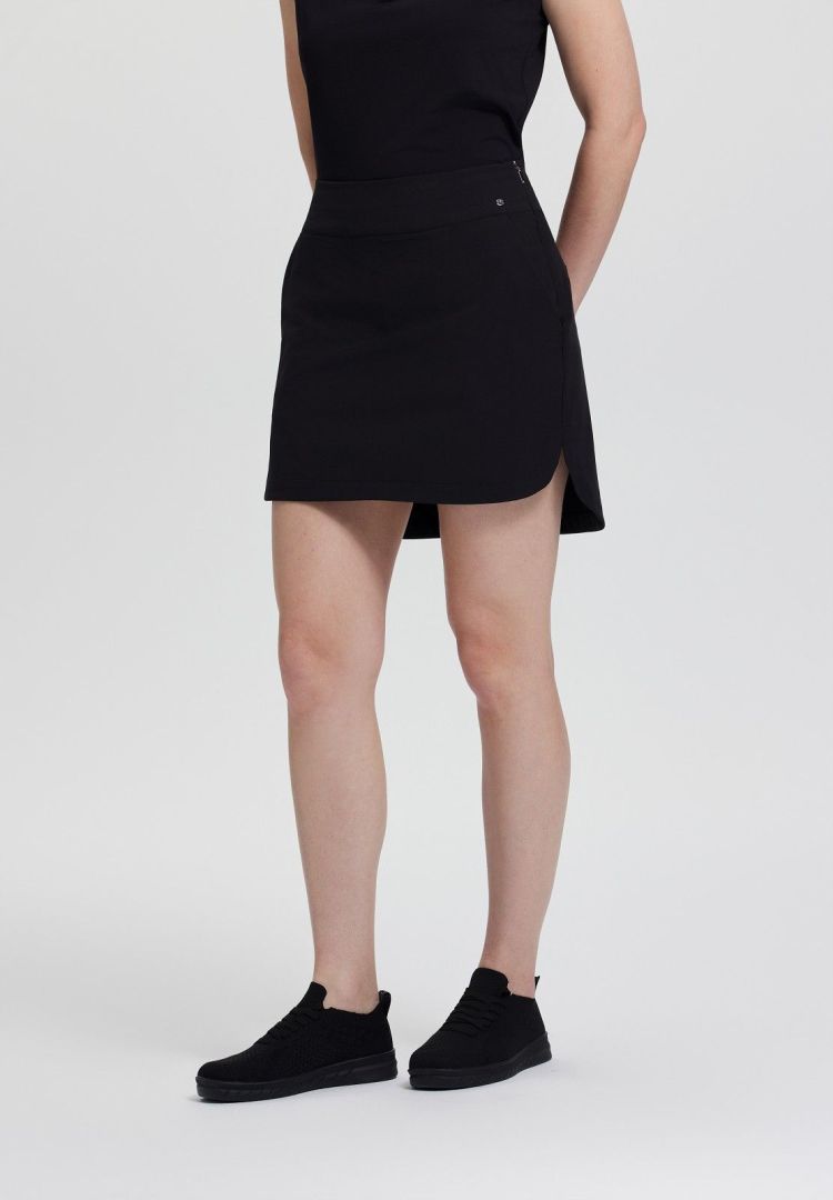 Luhta Short Zwart dames (INKERNIEMI SKIRT - 39703.990) - GL Sport (Sluis)