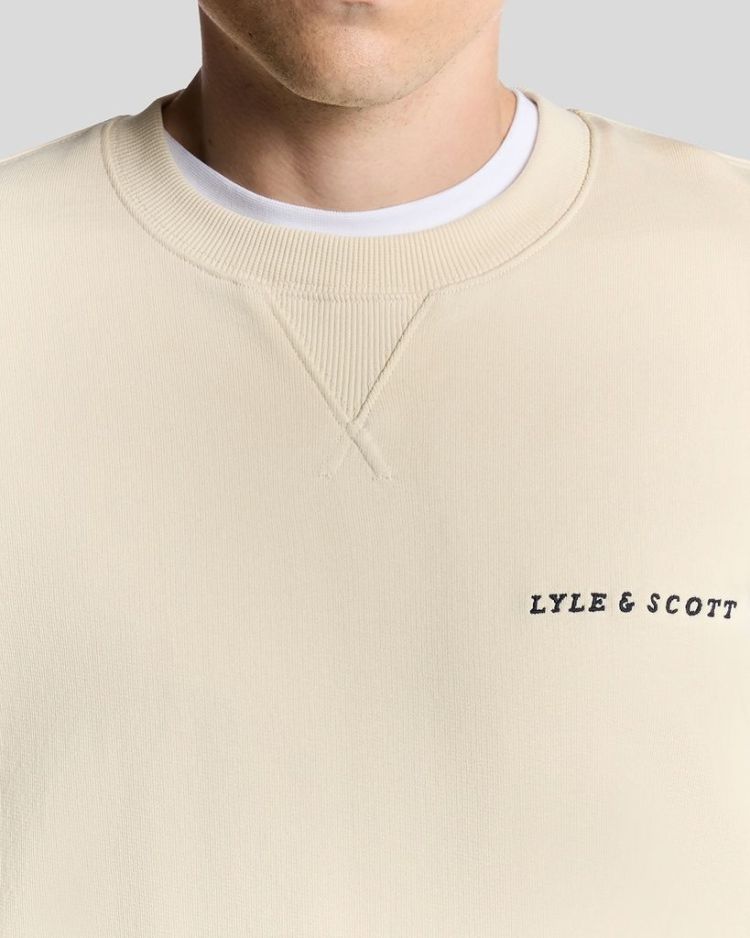 Lyle & Scott Sweater Beige heren (SCRIPT BRUSHBACK CREW NECK SWEATSHIRT - ML2320V.X869) - GL Sport (Sluis)