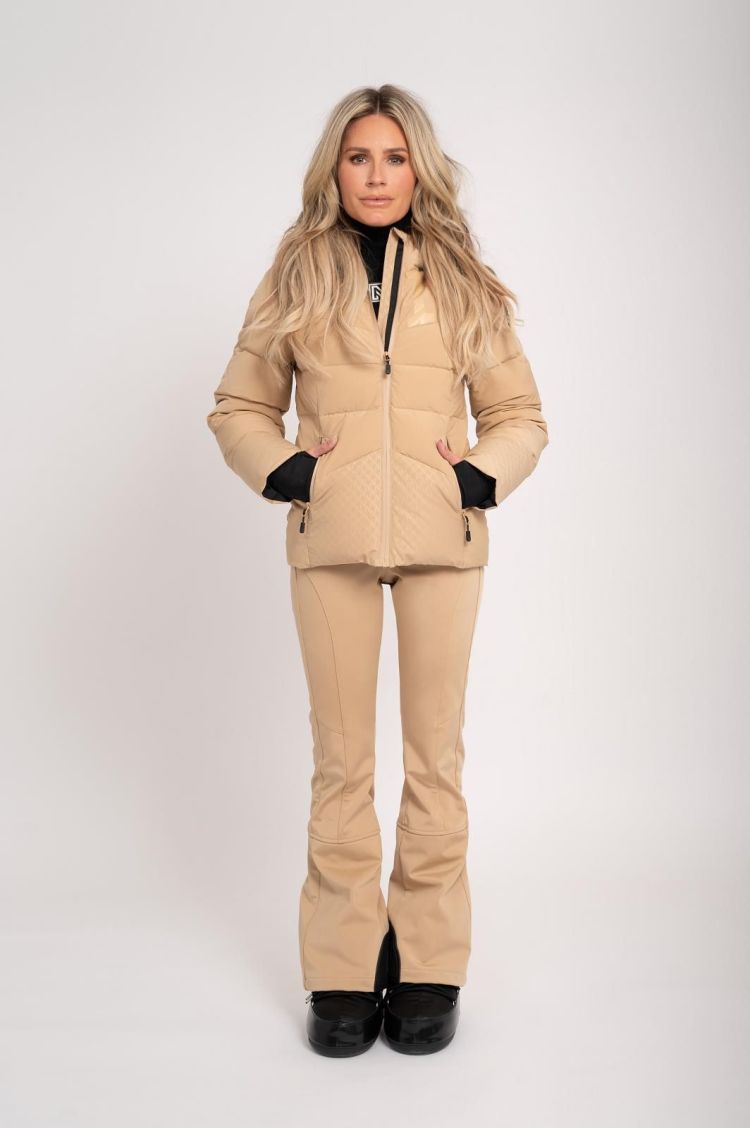 NIKKIE Ski-jas Beige dames (LOGO SKI JACKET - N4-130-2305.DHUMMUS) - GL Sport (Sluis)