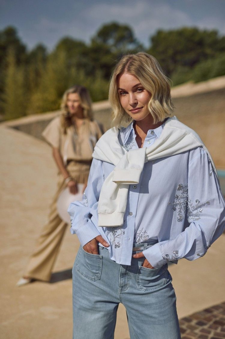 Nukus by Nick Vervoort Blouse Lichtblauw dames (ADORA BLOUSE STRIPE - ADORA.BLOUSE.CLOUDY) - GL Sport (Sluis)