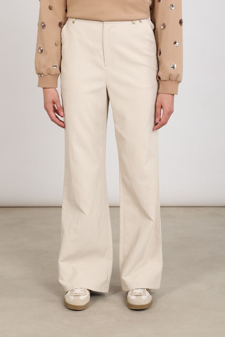 Nukus by Nick Vervoort Broek Beige dames (BEVERLY PANTS PU - BEVERLY.PANTS.SAND) - GL Sport (Sluis)