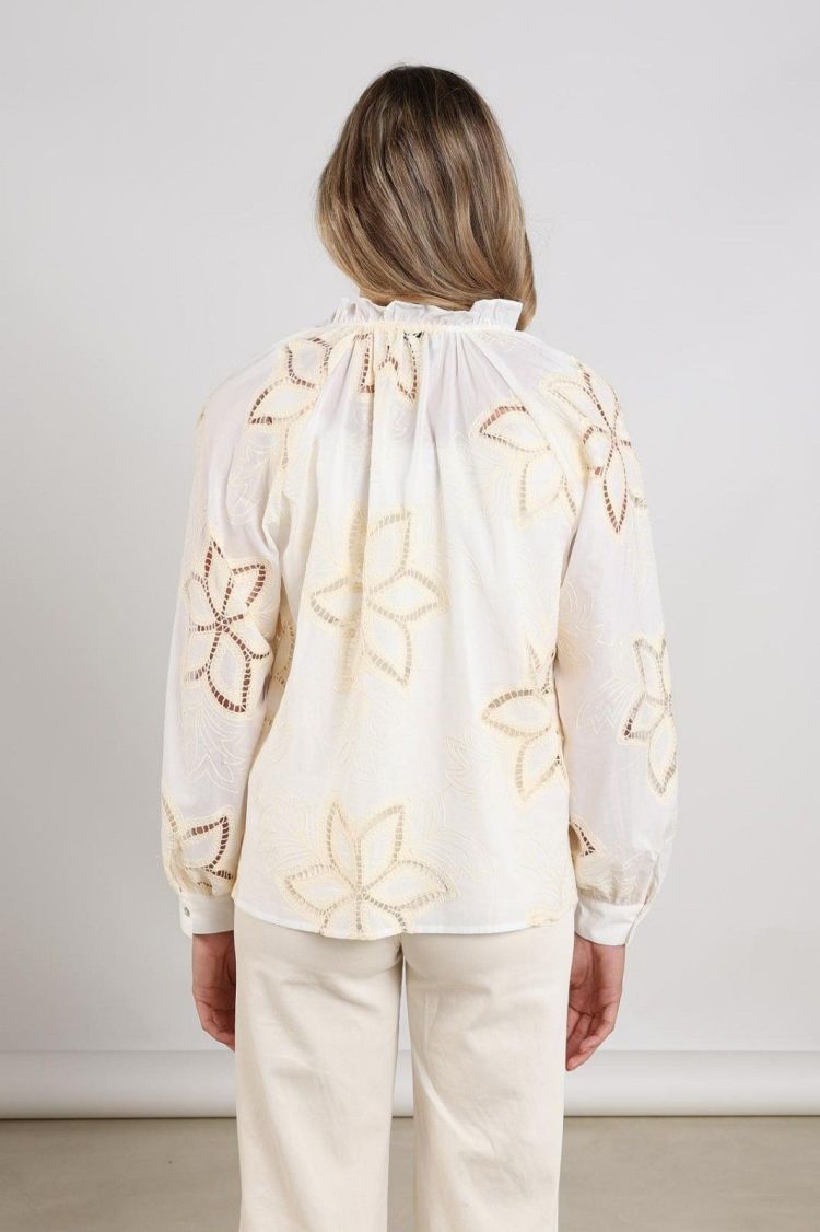 Nukus by Nick Vervoort Blouse Off-white dames (BRIDGET BLOUSE EMBRODERY - BRIDGET.BLOUSE.OFFWHT) - GL Sport (Sluis)