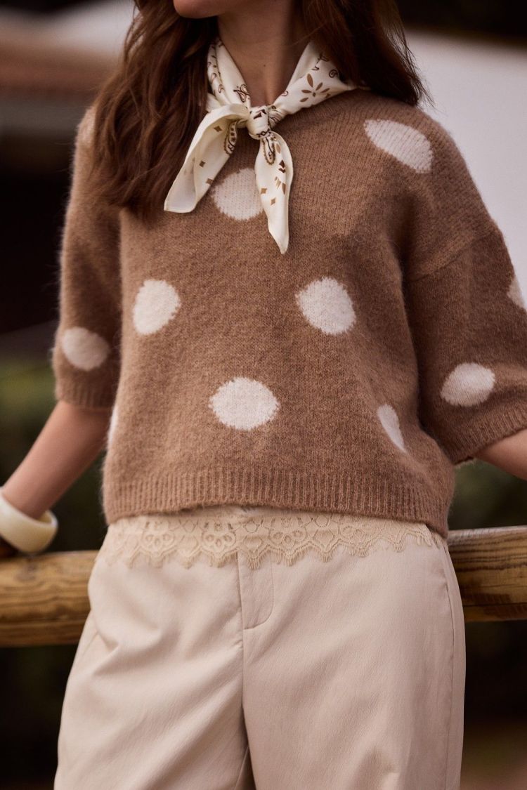 Nukus by Nick Vervoort Pull Taupe dames (LARA PULLOVER DOTS - LARA.PULL.TAUPE) - GL Sport (Sluis)