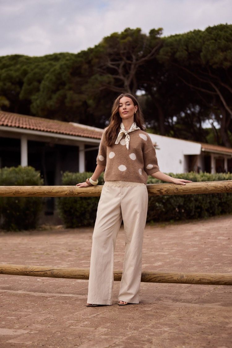 Nukus by Nick Vervoort Pull Taupe dames (LARA PULLOVER DOTS - LARA.PULL.TAUPE) - GL Sport (Sluis)