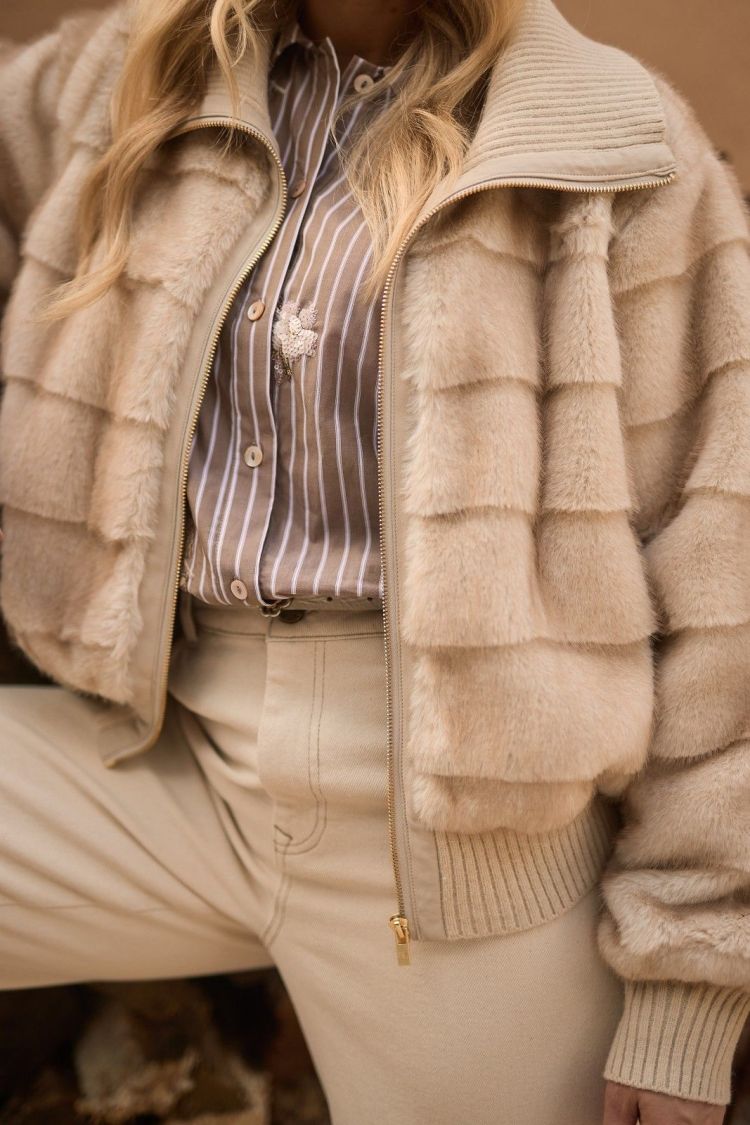 Nukus Blouse Taupe dames (NEWPORT BLOUSE STRIPE FLOWER - NEWPORT.BLOUSE.TAUPE) - GL Sport (Sluis)