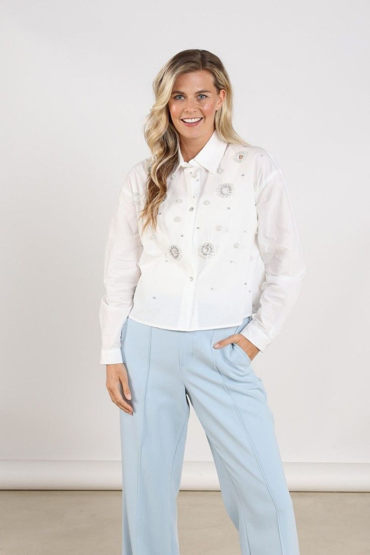 Nukus by Nick Vervoort Blouse Off-white dames (NOOR BLOUSE PEARL - NOOR.BLOUSE.OFFWHT) - GL Sport (Sluis)
