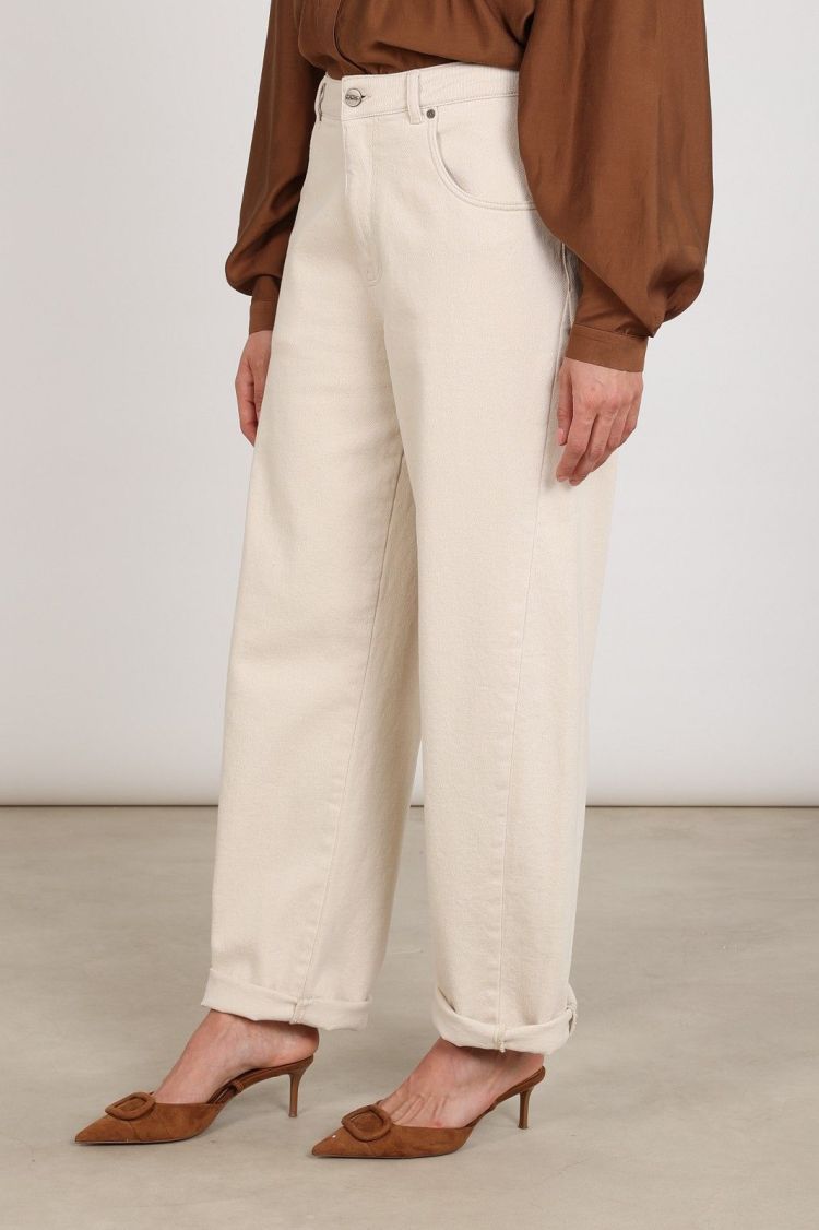Nukus by Nick Vervoort Broek Off-white dames (PETRA PANTS  - PETRA.PANTS.OFFWHITE) - GL Sport (Sluis)