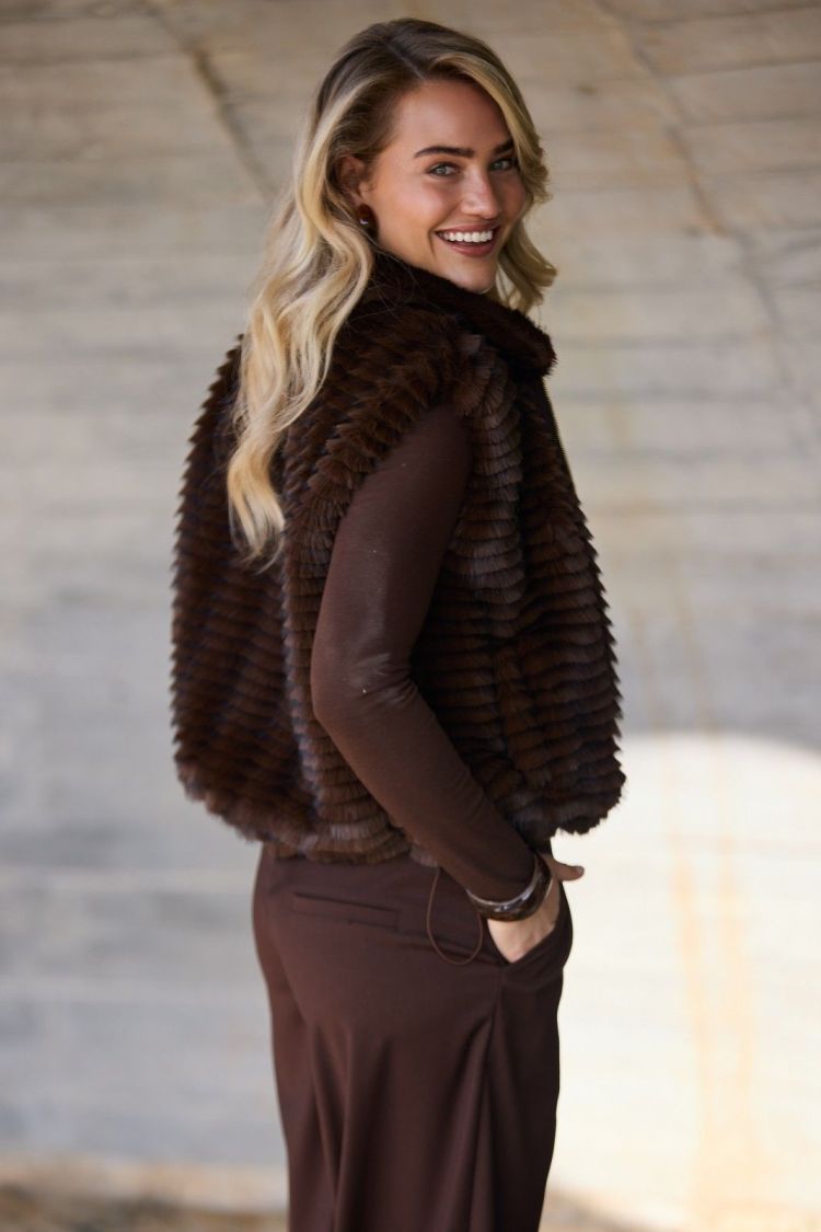 Nukus Gilet Bruin dames (HARRIET GILET ZIPPER  - HARRIET.GILET.CHOCO) - GL Sport (Sluis)