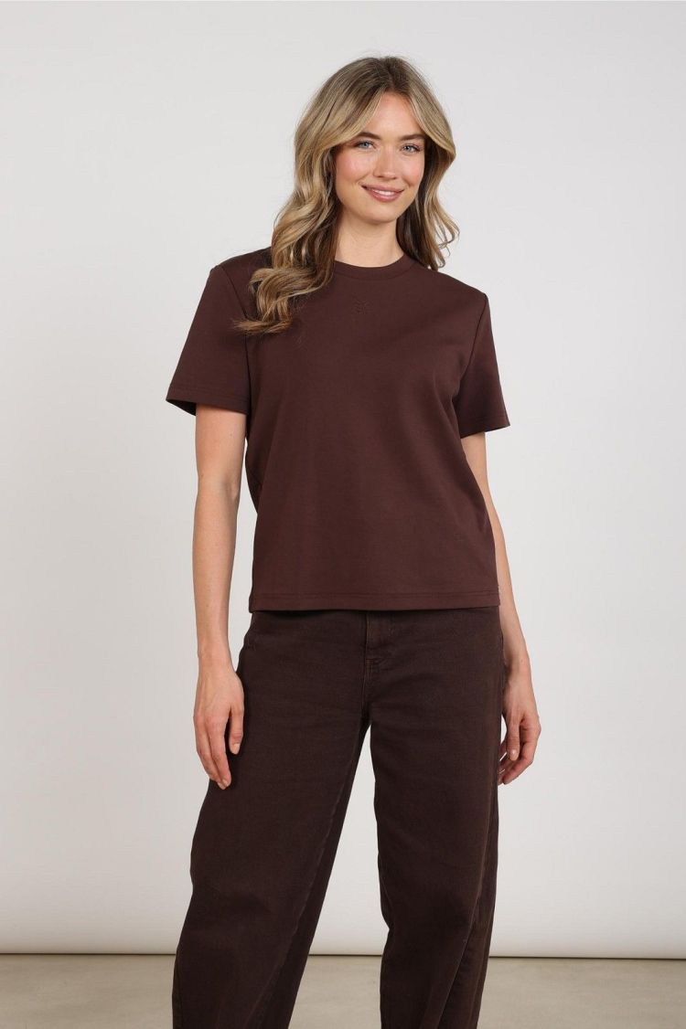 Nukus T-shirt Bruin dames (LUNA SHIRT NK - LUNA.SHIRT.CHOCO) - GL Sport (Sluis)