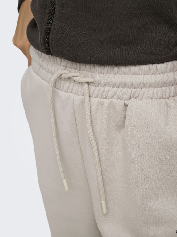 Only Play Broek Beige dames (CAVA HW REG BRUSH SWEAT PANTS - 15375918.PUMICESTONE) - GL Sport (Sluis)
