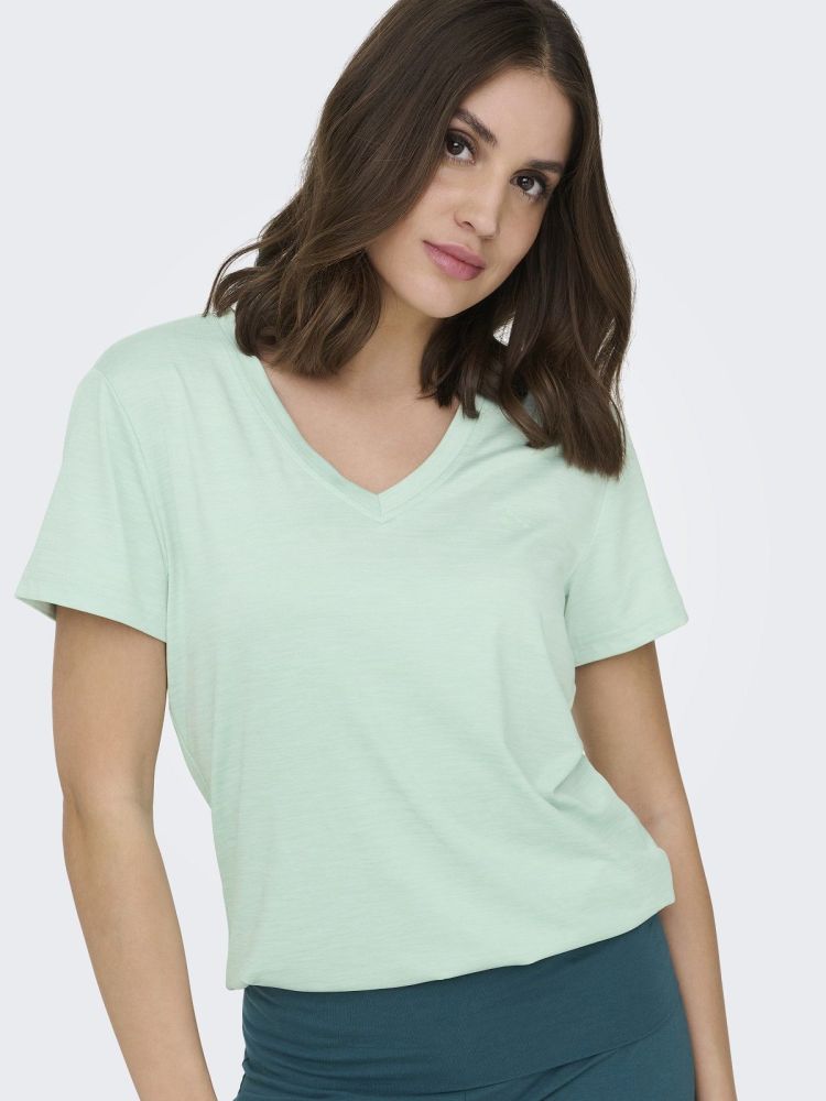 Only Play T-shirt Mint dames (CORE LIFE VN SS REG TEE - 15328067.SURFSPRAY) - GL Sport (Sluis)