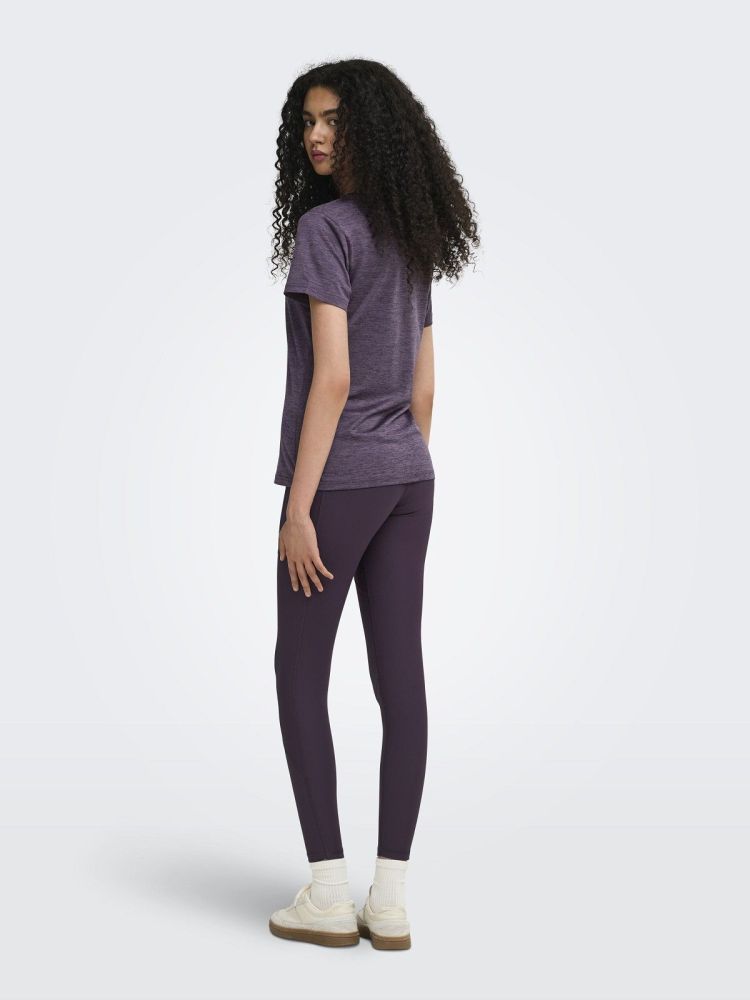 Only Play T-shirt Bordeaux dames (CORE VN REG TEE - 15328067.PLUMPERFECT) - GL Sport (Sluis)