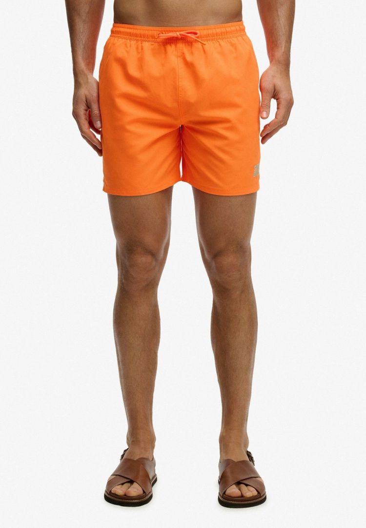 Superdry Zwembroek Oranje heren (ESSENTIAL 16 SWIM SHORT - M3010260A.WUE) - GL Sport (Sluis)