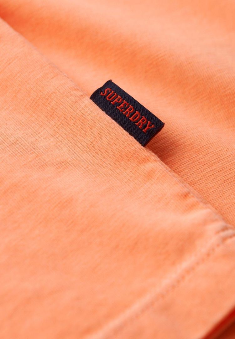 Superdry T-shirt Oranje heren (ESSENTIAL LOGO EMB NEON TEE - M1012065A.B6G) - GL Sport (Sluis)