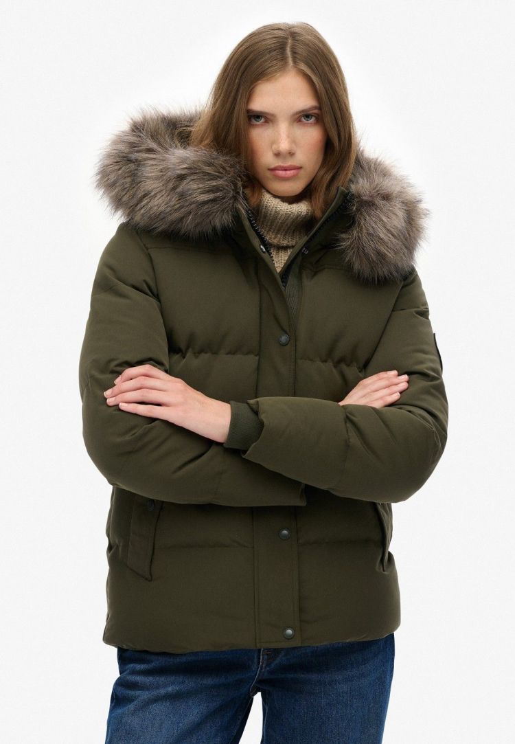 Superdry Jas Kaki dames (EVEREST 5 BAFFLE PUFFER JACKET - W5011929A.D8B) - GL Sport (Sluis)
