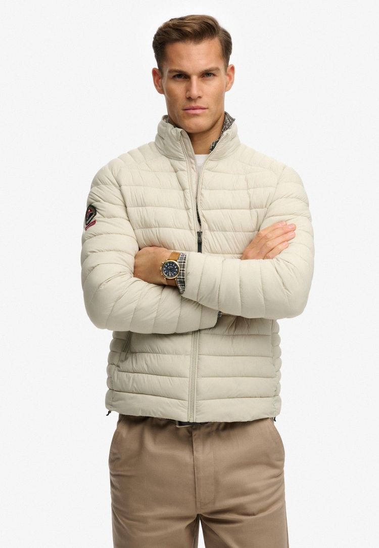 Superdry Jas Beige heren (FUJI LITE PADDED JACKET - M5012338A.1LC) - GL Sport (Sluis)