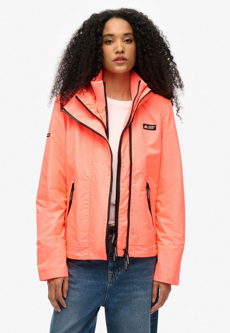 Superdry Jas Koraal dames (HOODED MTN WINDBREAKER JACKET - W5011850A.T7G) - GL Sport (Sluis)