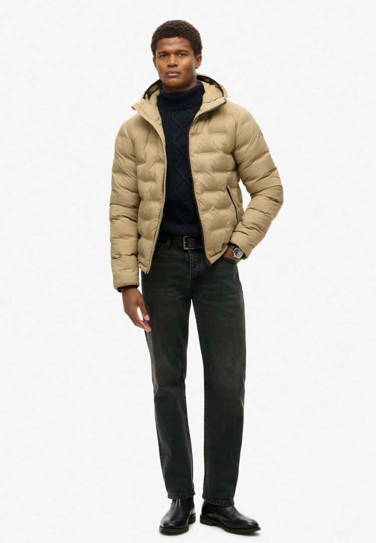 Superdry Jas Bruin heren (HOODED QUILTED PUFFER COAT - M5012045A.8MF) - GL Sport (Sluis)