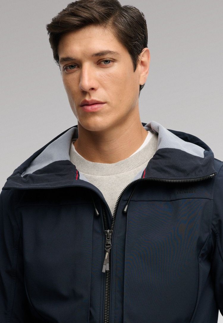 Superdry & Co Jas Blauw heren (HOODED SOFTSHELL TREKKER JACKET - M5012327A.98T) - GL Sport (Sluis)