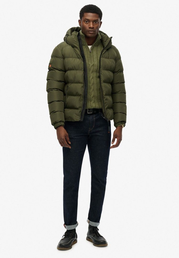 Superdry Jas Kaki heren (HOODED SPORTS PUFFER JACKET - M5011905A.H1Q) - GL Sport (Sluis)
