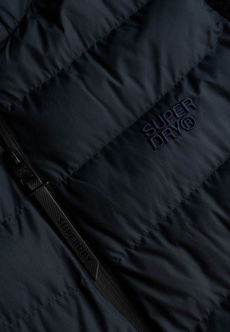 Superdry Jas Blauw heren (HOODED STORM KNIT HYBRID JACKET - M5012293A.98T) - GL Sport (Sluis)