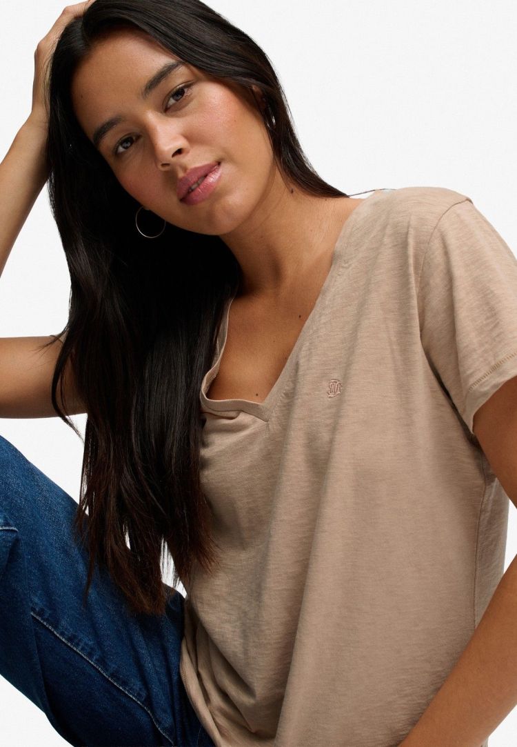 Superdry & Co T-shirt Taupe dames (STUDIOS SLUB EMB VEE TEE - W1011828A.1PT) - GL Sport (Sluis)