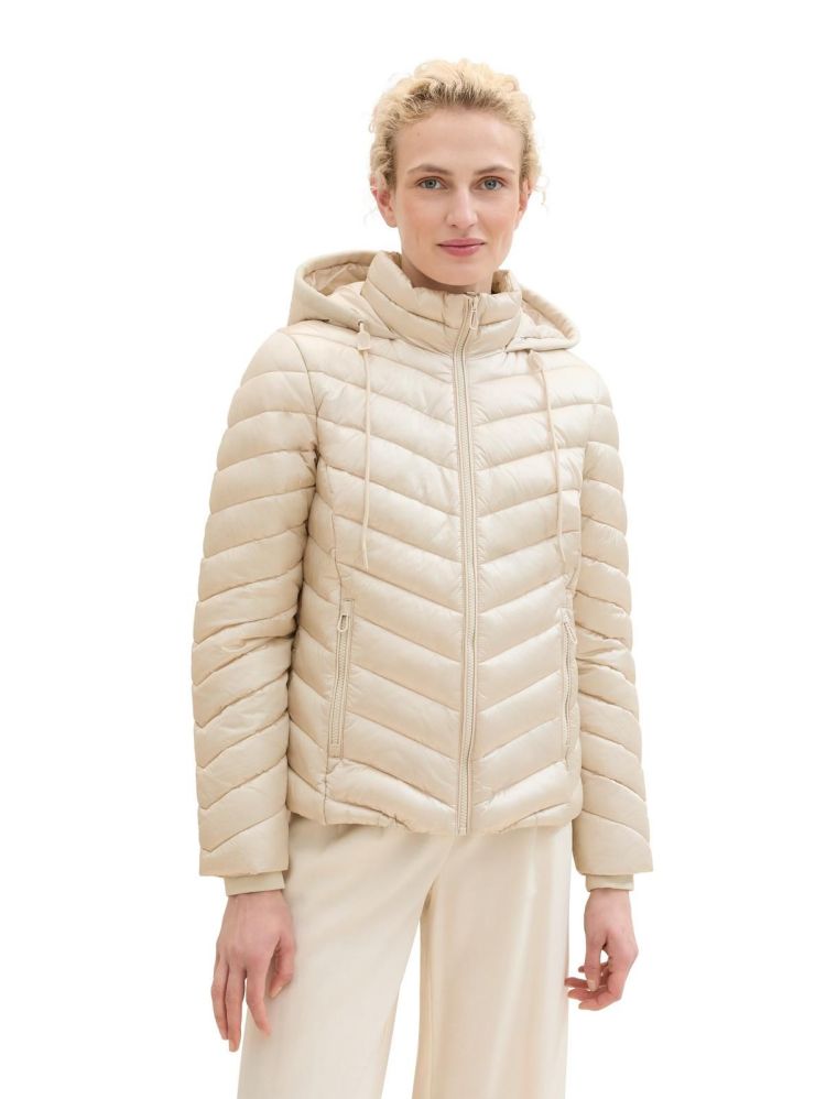 Tom Tailor Jas Beige dames (HOODED LIGHTWEIGHT JACKET - 1041489.12365) - GL Sport (Sluis)